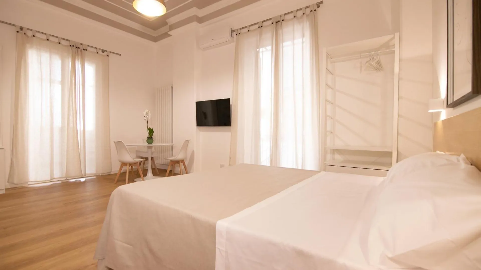 Villareale47 Luxury Suites & Rooms Palermo 0*,  Itálie