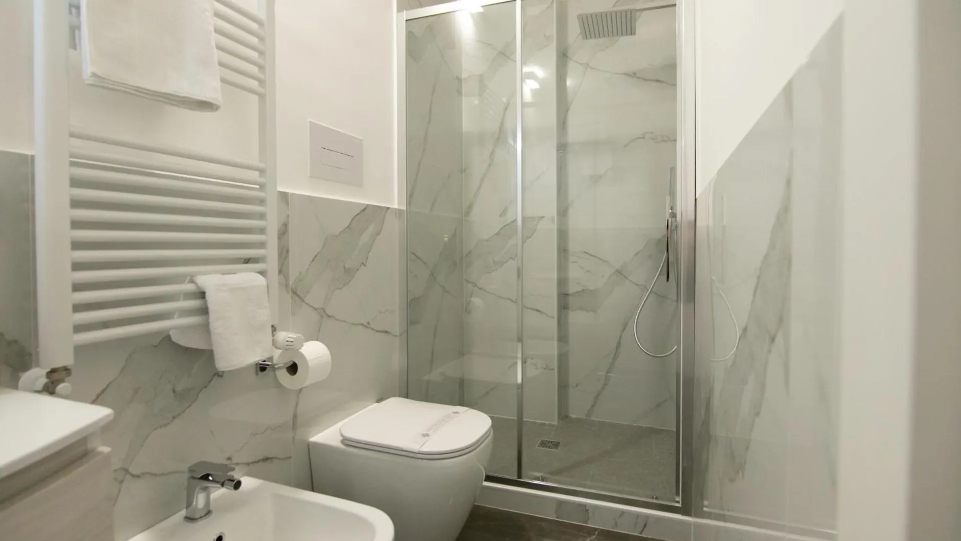 Villareale47 Luxury Suites & Rooms Palermo 0*,  Itálie