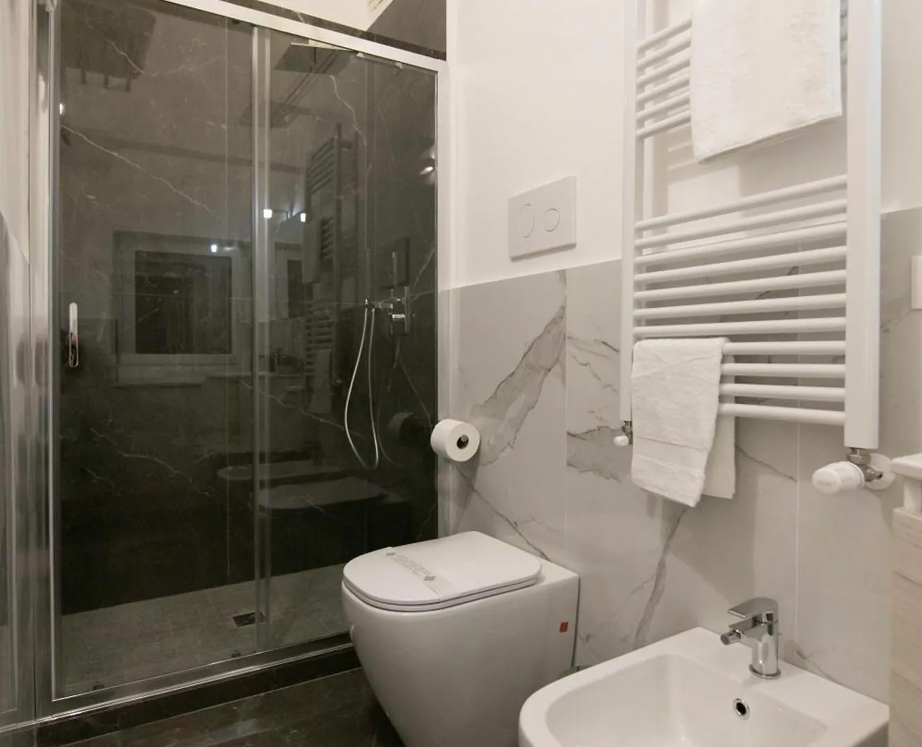 Villareale47 Luxury Suites & Rooms Palermo 0*,